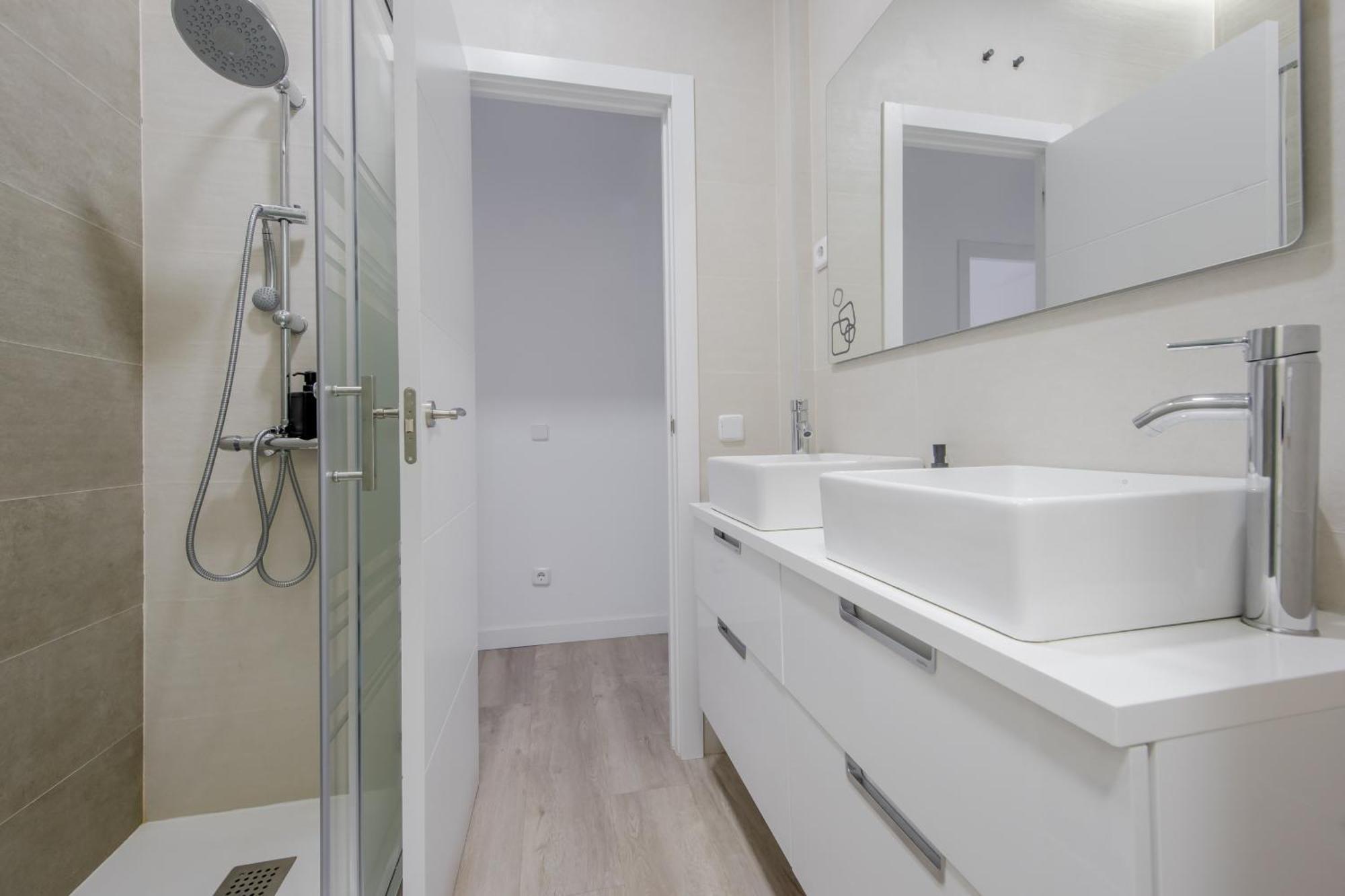 Elegante Apartamento En El Centro De Madrid-Rastro Apartment ภายนอก รูปภาพ