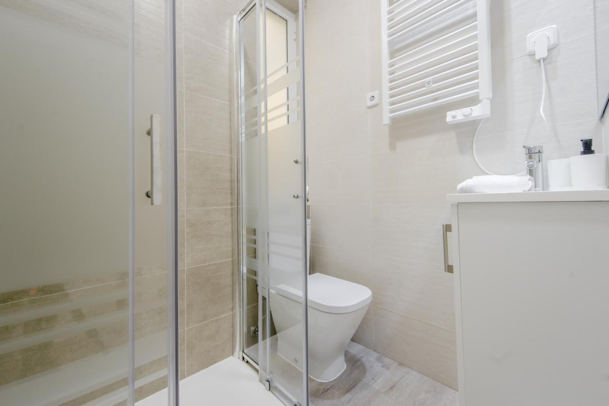 Elegante Apartamento En El Centro De Madrid-Rastro Apartment ภายนอก รูปภาพ