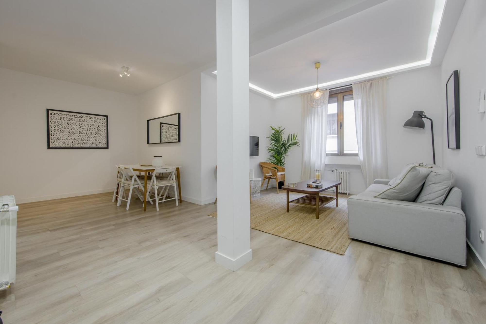 Elegante Apartamento En El Centro De Madrid-Rastro Apartment ภายนอก รูปภาพ